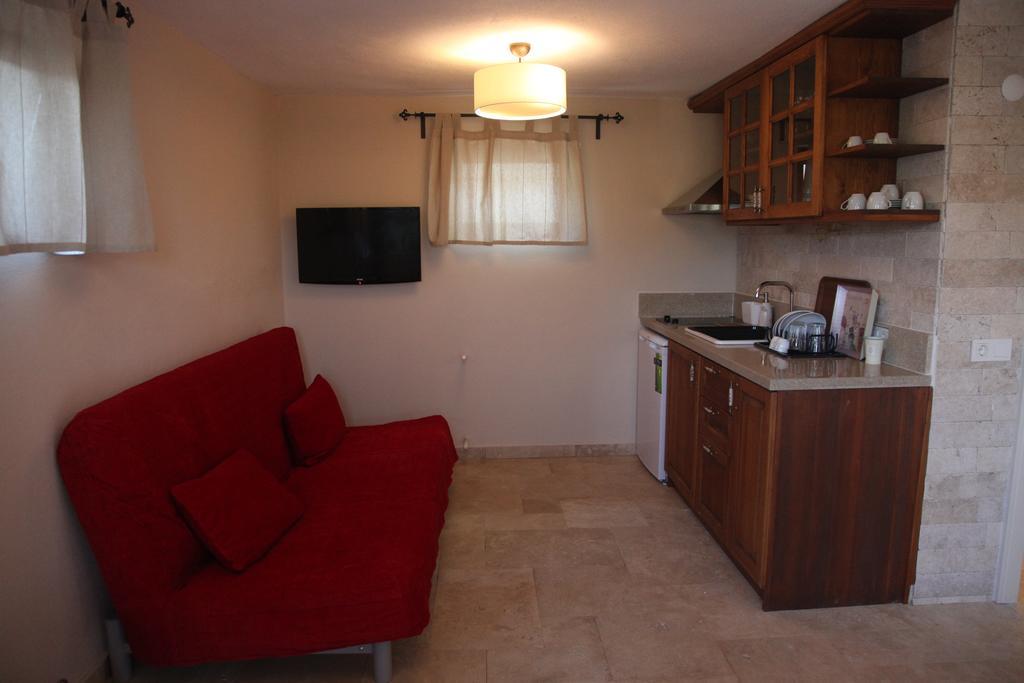 Mavikarga Bozcaada Bed & Breakfast Ruang foto