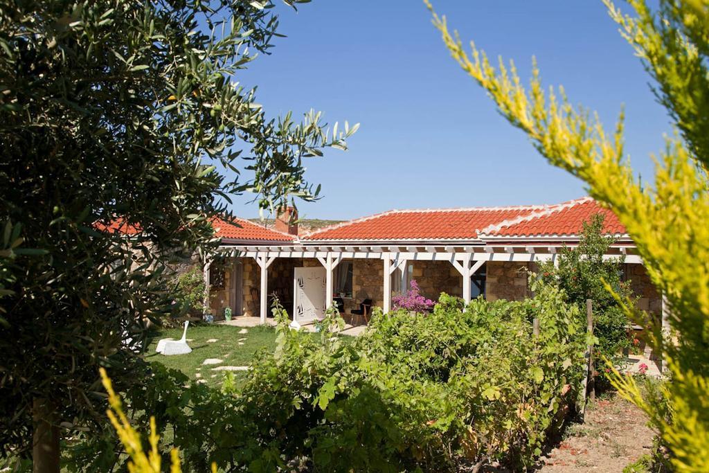 Mavikarga Bozcaada Bed & Breakfast Bagian luar foto