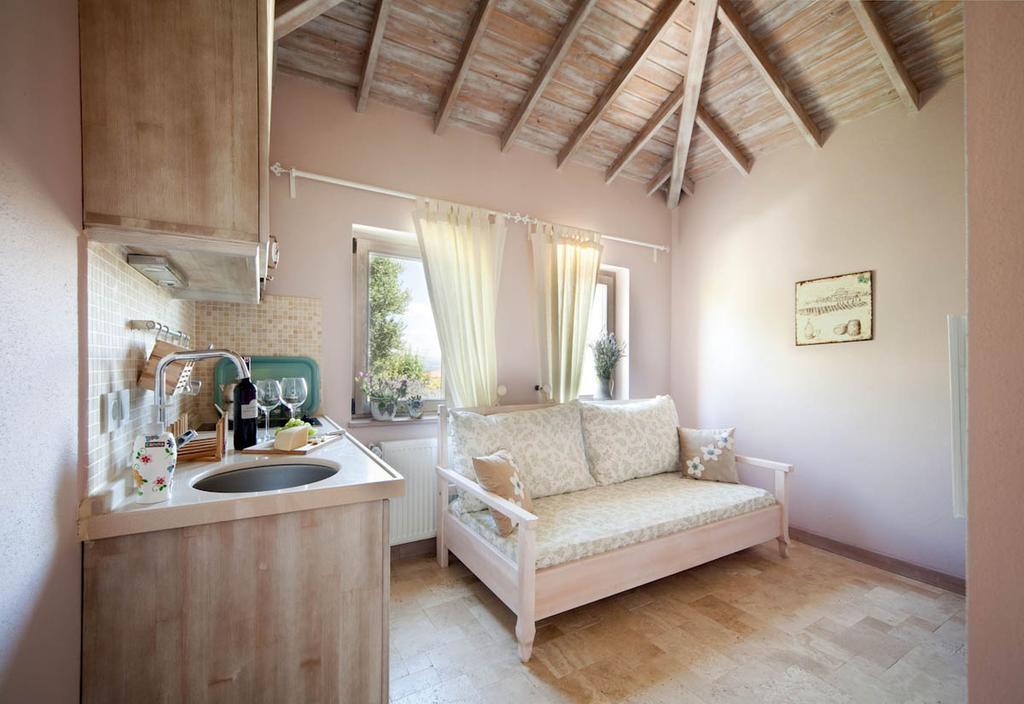 Mavikarga Bozcaada Bed & Breakfast Ruang foto