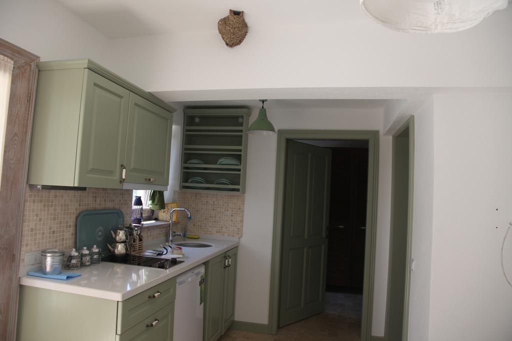 Mavikarga Bozcaada Bed & Breakfast Ruang foto